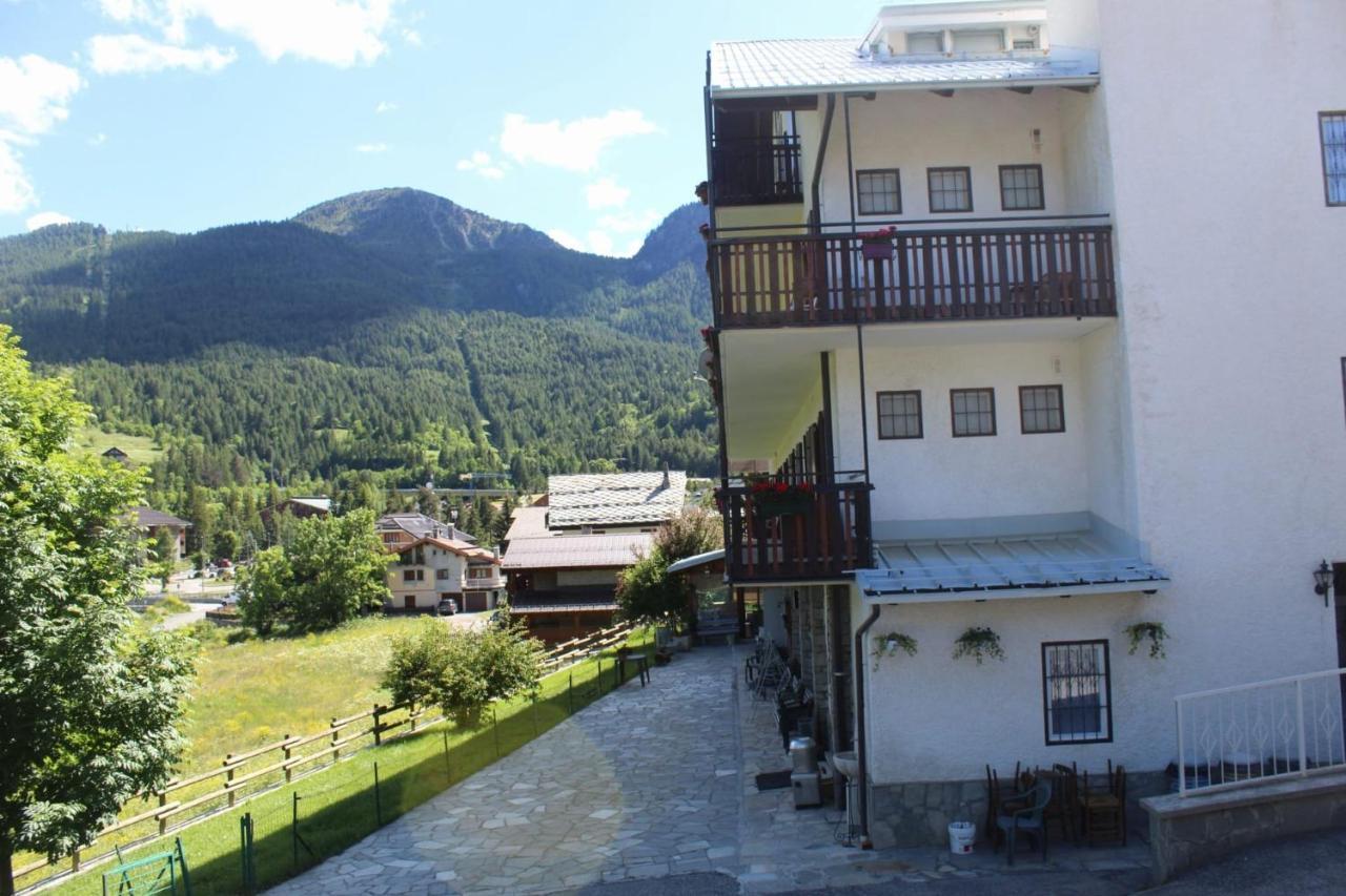 Casa Per Ferie Beatorosaz Hotel Cesana Torinese Ngoại thất bức ảnh