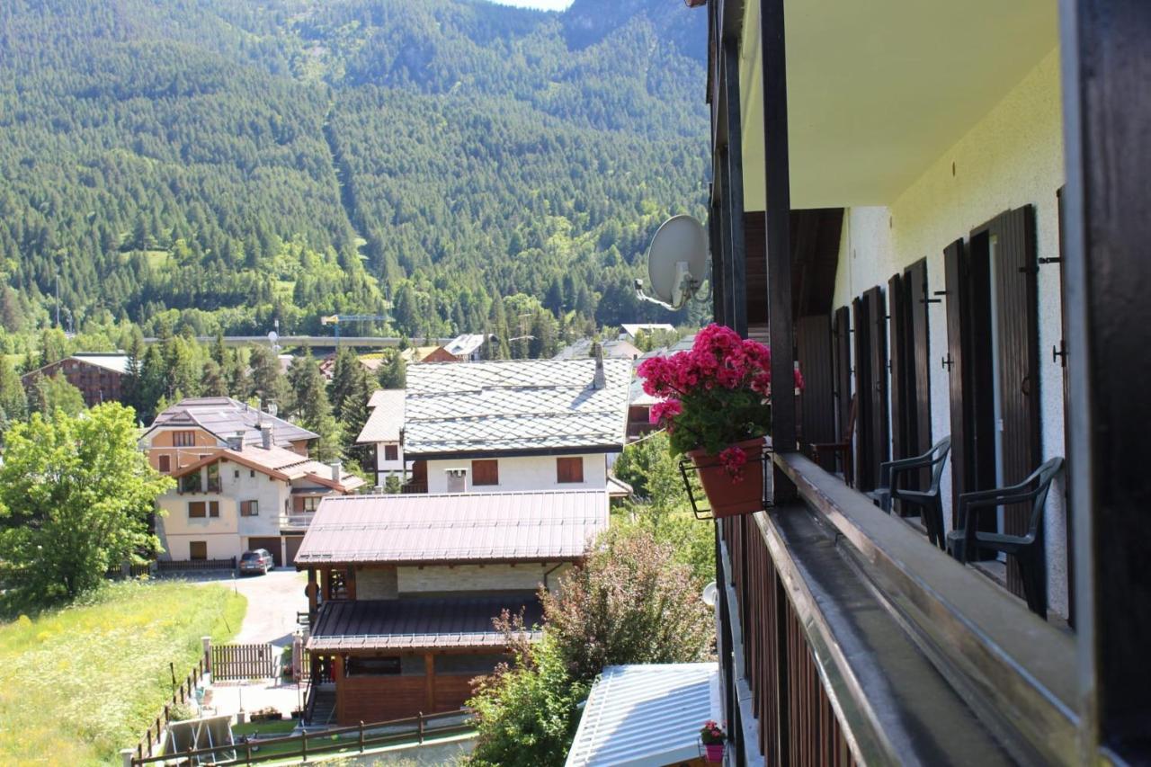 Casa Per Ferie Beatorosaz Hotel Cesana Torinese Ngoại thất bức ảnh