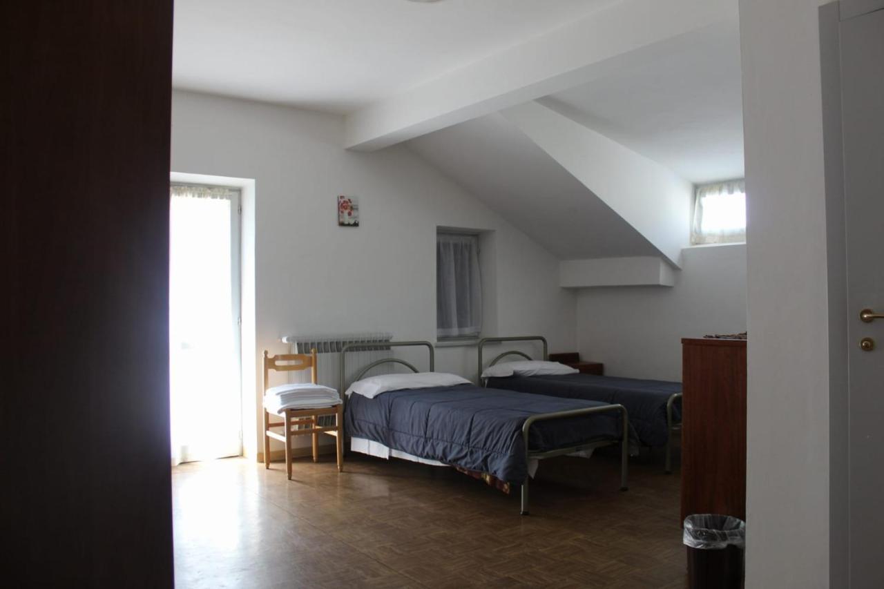 Casa Per Ferie Beatorosaz Hotel Cesana Torinese Ngoại thất bức ảnh